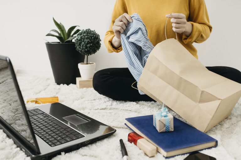 female fashion blogger streaming products from online shopping
